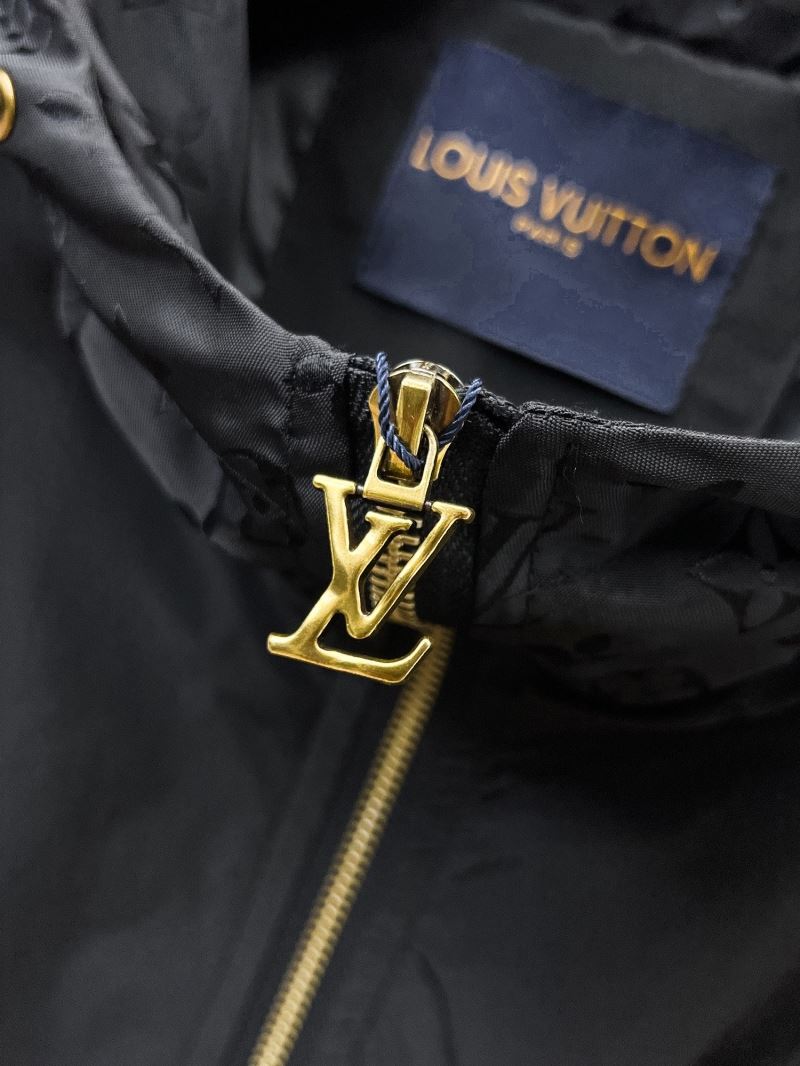 Louis Vuitton Outwear